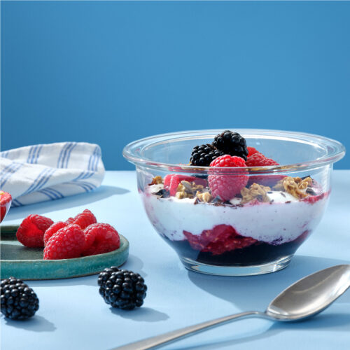 Salakis_Web_1400x1400_3_Yoghurt with granola_noPack